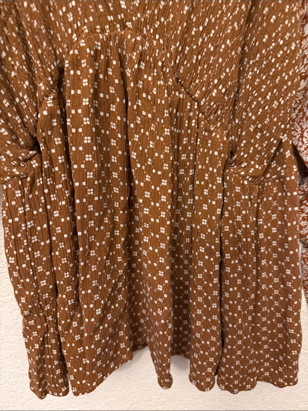 Women's Rust Brown Floral Peasant Blouse - Picture 7 of 8